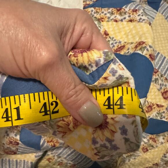 Vintage Patchwork Quilt Indiana Circle Blue Yellow Sunflower 44x58 Wedding Ring - Picture 5 of 7